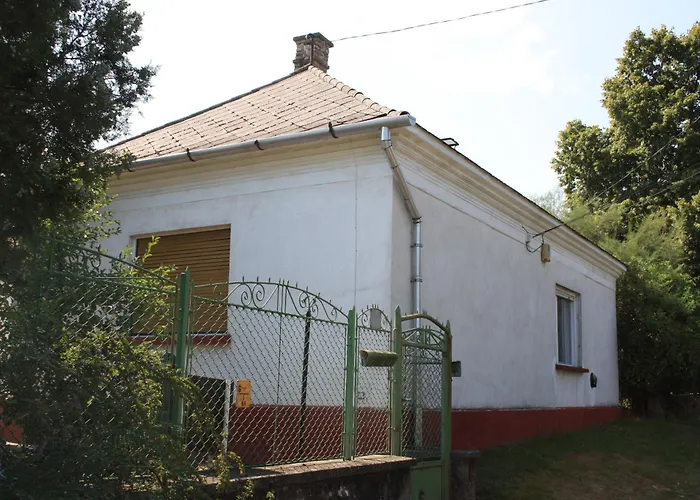 Első Ház Apartman *